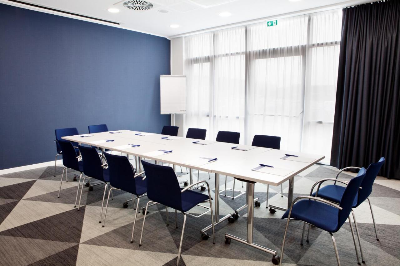Holiday Inn Express - Offenburg By Ihg Exterior foto