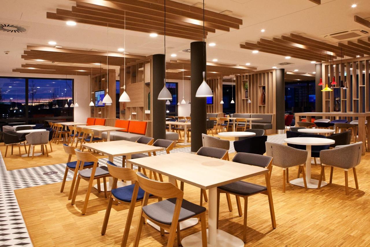 Holiday Inn Express - Offenburg By Ihg Exterior foto