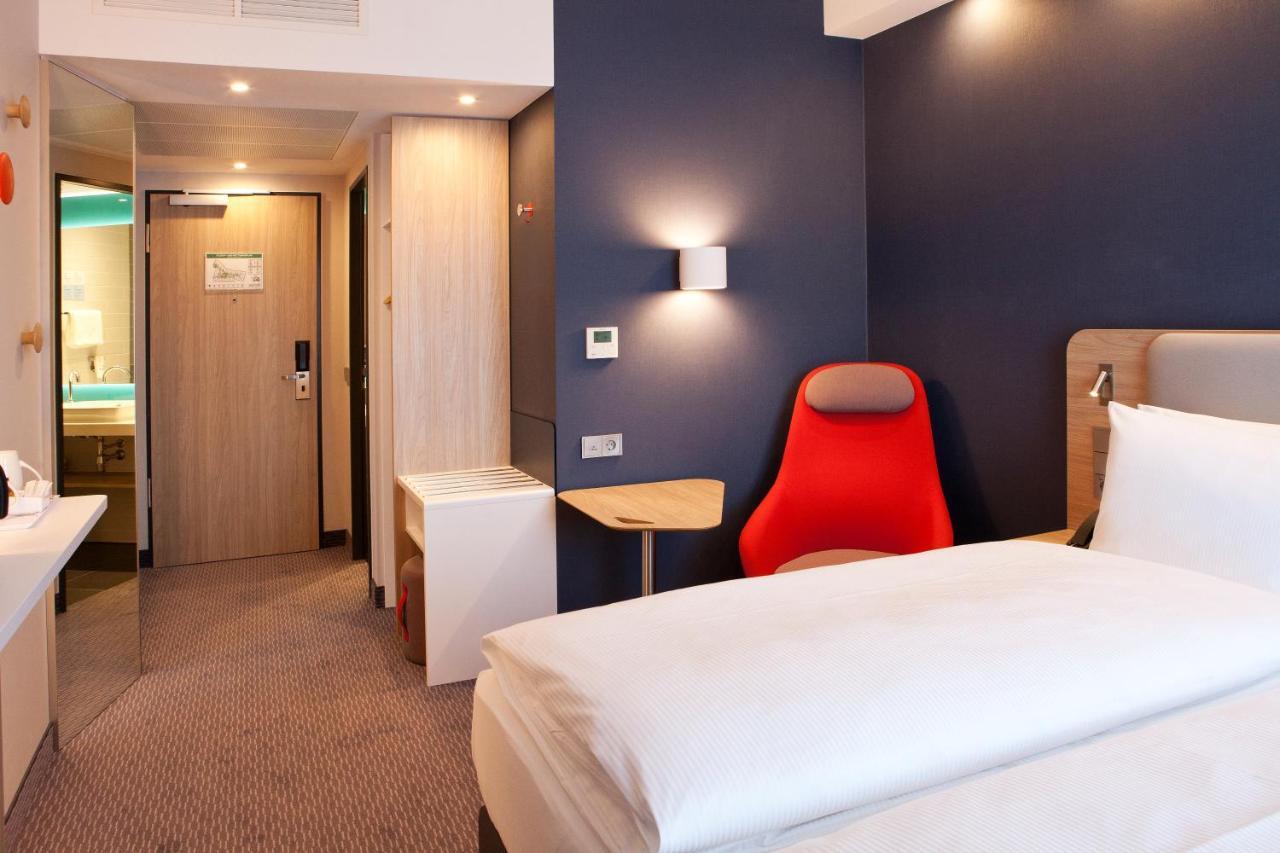 Holiday Inn Express - Offenburg By Ihg Exterior foto